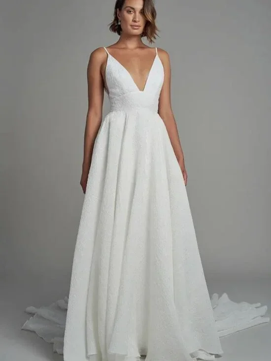 Jenny Yoo Persephone Wedding Gown Size 4 - Picture 6 of 16